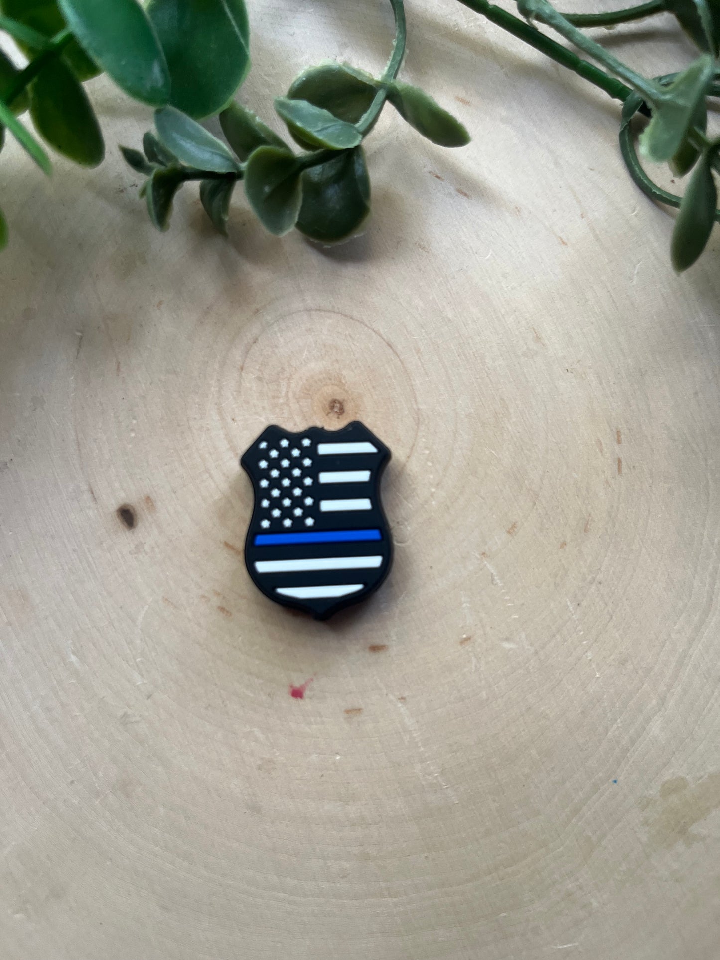 POLICE BADGE FOCAL