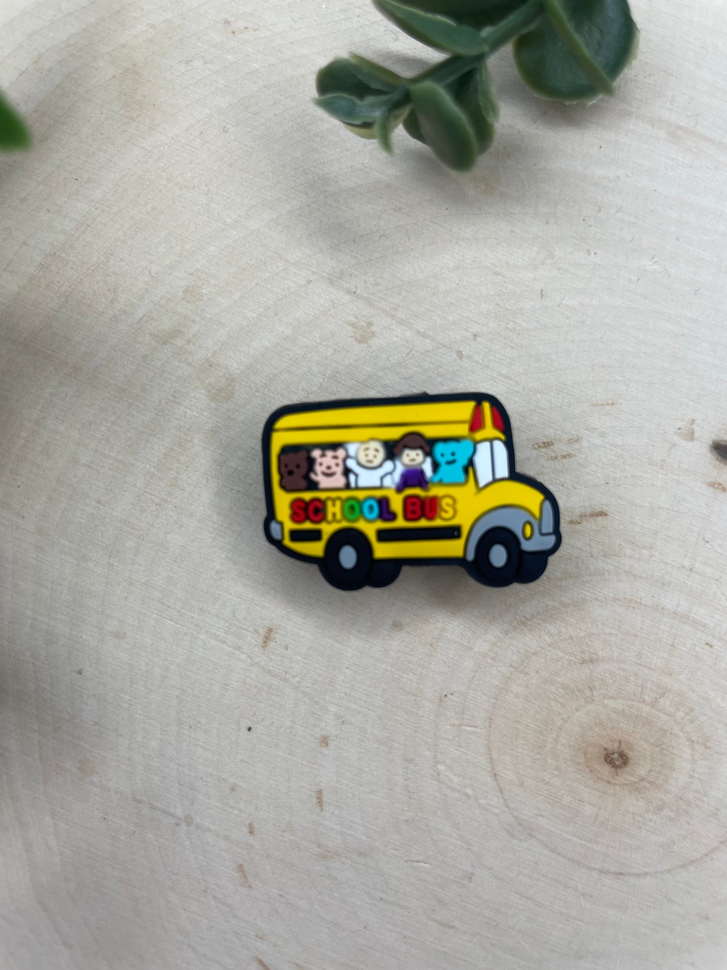 KIDS SCHOOL BUS FOCAL